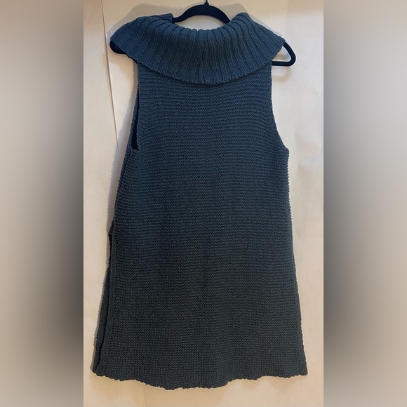 Soft Surroundings Woman’s Sweater Tunic Pullover Hunter Green Size Medium - Picture 3 of 8